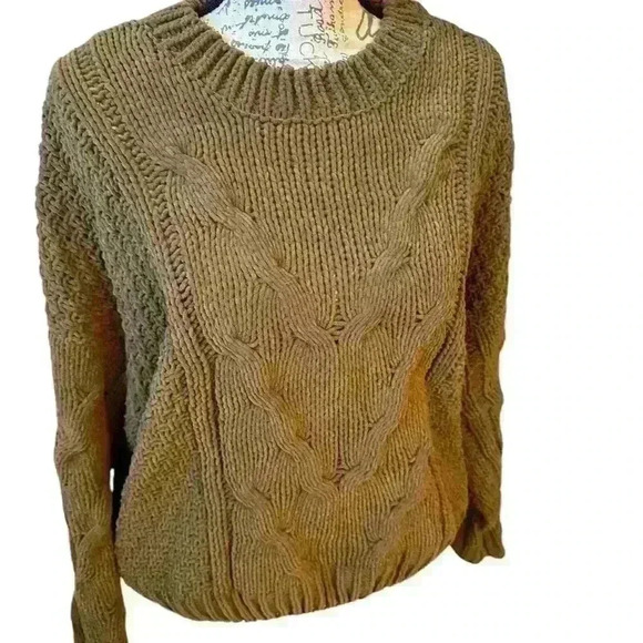 VINTAGE OLIVE GREEN Chunky Cableknit Sweater 💚🤎 - Picture 3 of 8